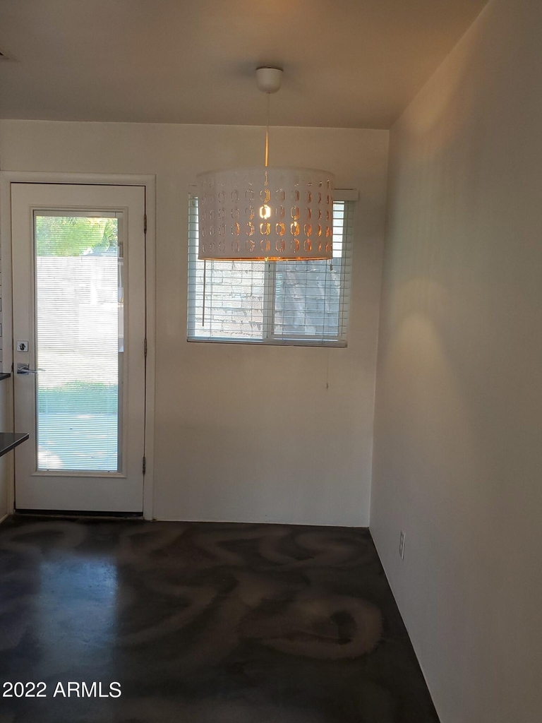 3416 N 37th Street - Photo 2