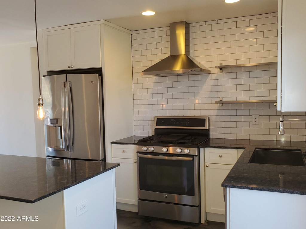 3416 N 37th Street - Photo 1
