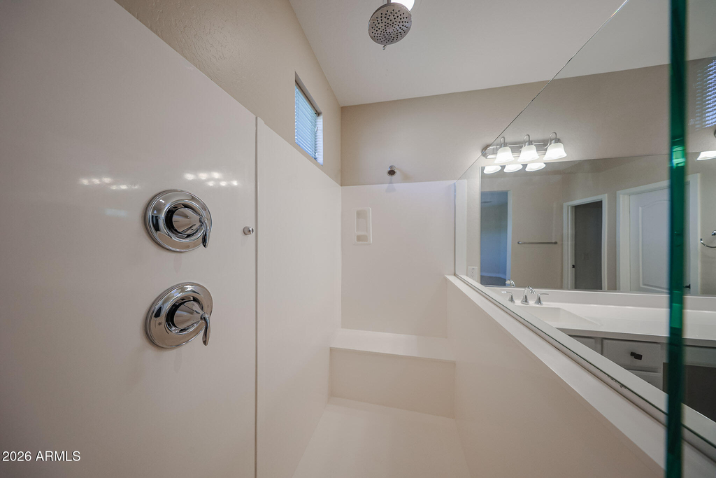 5121 N 81st Avenue - Photo 42