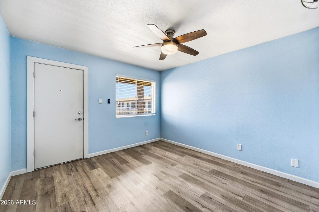 3025 N 32nd Street - Photo 3