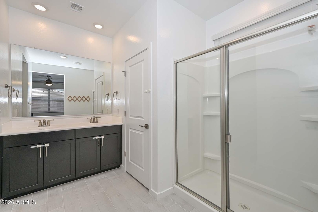 14203 W Voltaire Street - Photo 6