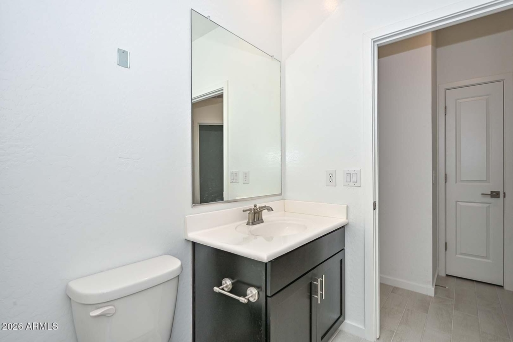14203 W Voltaire Street - Photo 9