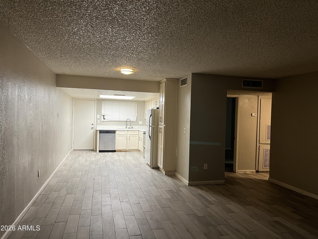 8122 N 33rd Avenue - Photo 0