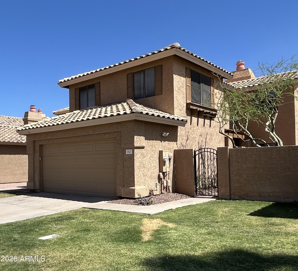 5943 W Drake Court - Photo 0