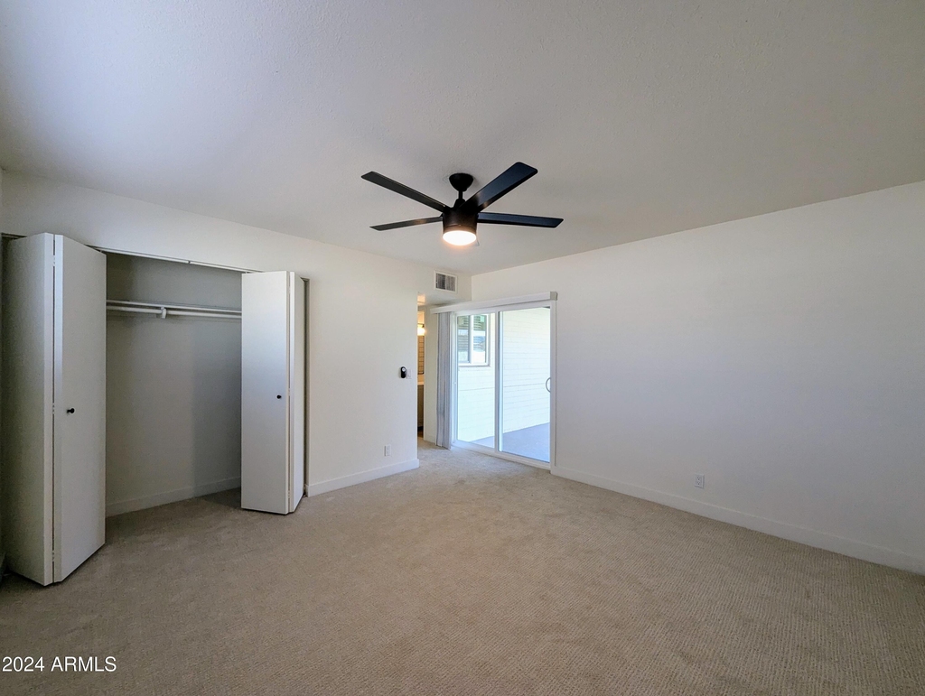 121 N Flint Circle - Photo 43