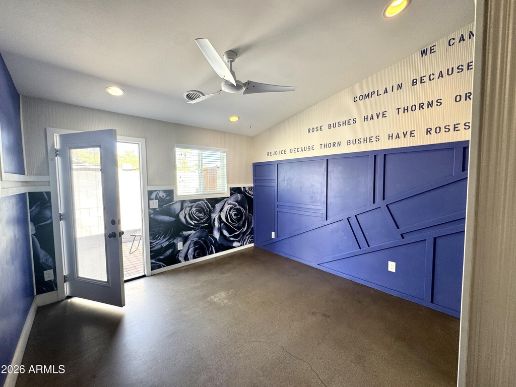 706 E Whitton Avenue - Photo 26