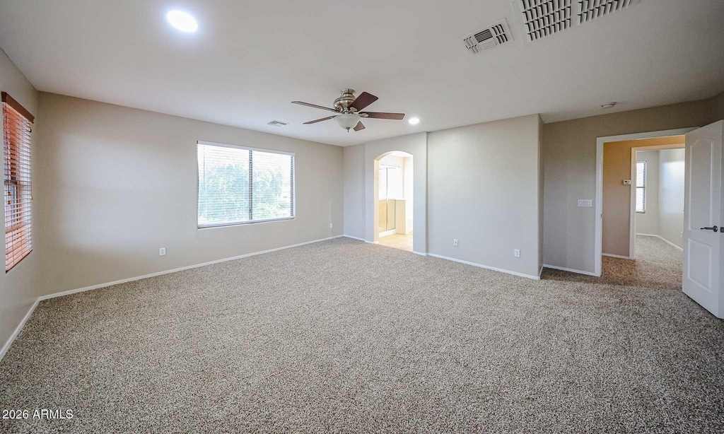 11920 W Cypress Street - Photo 32
