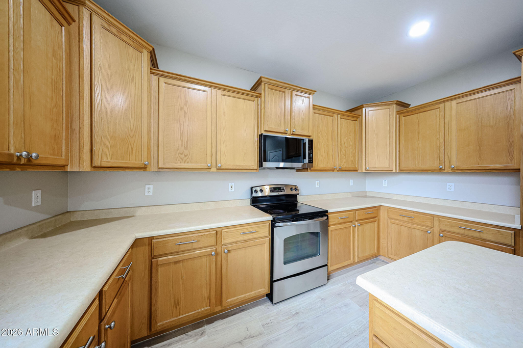 11920 W Cypress Street - Photo 21