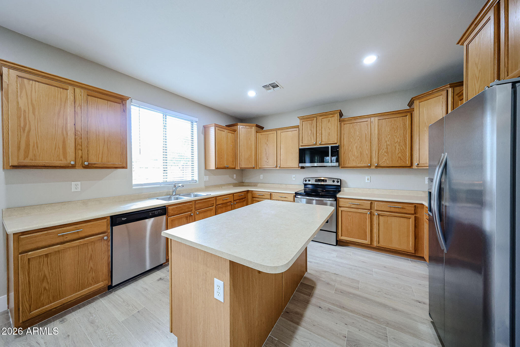 11920 W Cypress Street - Photo 18