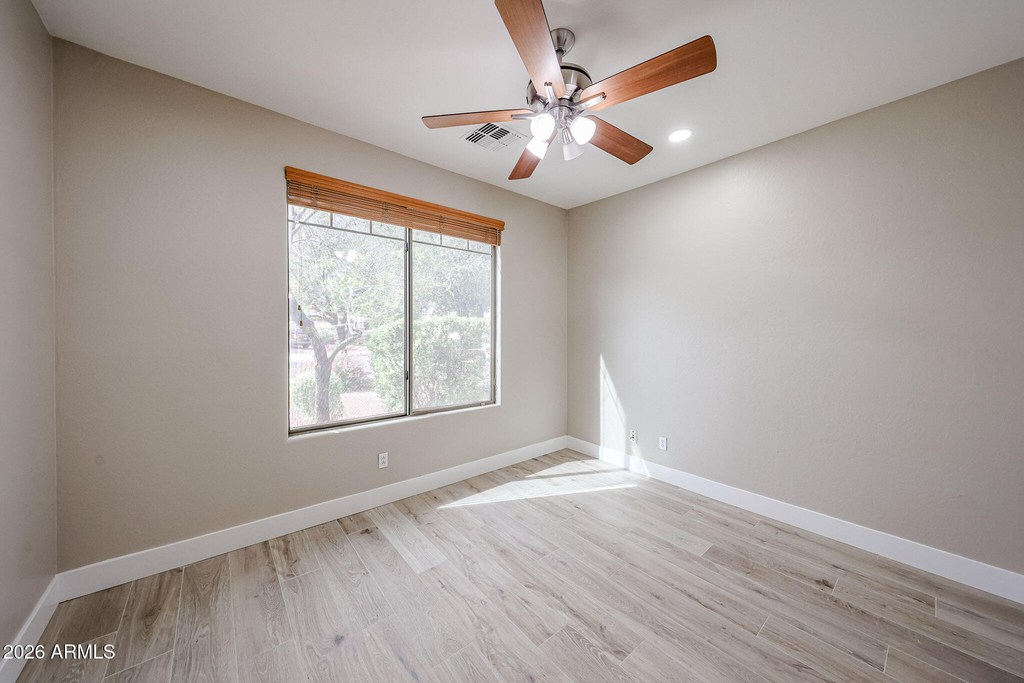11920 W Cypress Street - Photo 5