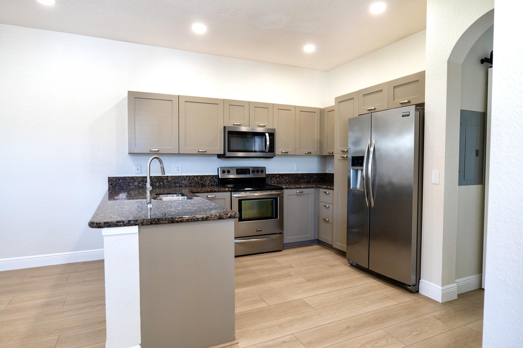 49 Se Sedona Circle - Photo 2