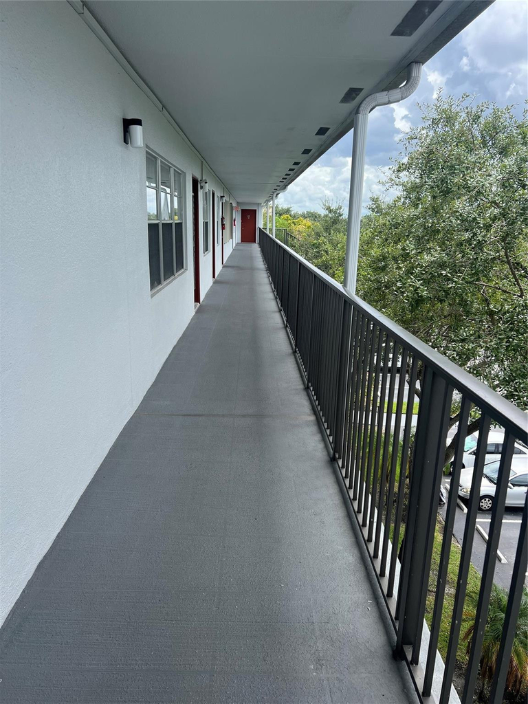 1401 Sw 135th Terrace - Photo 3