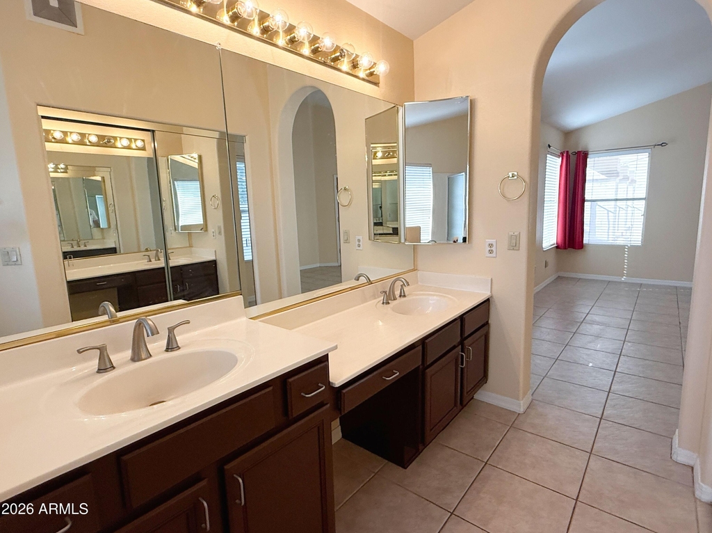694 N Longmore Street - Photo 23