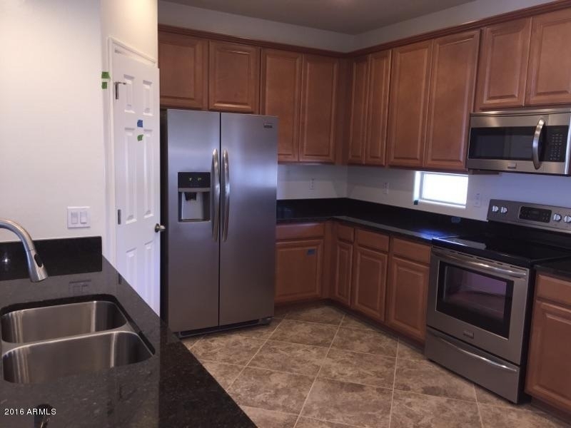 27210 N 77th Avenue - Photo 4