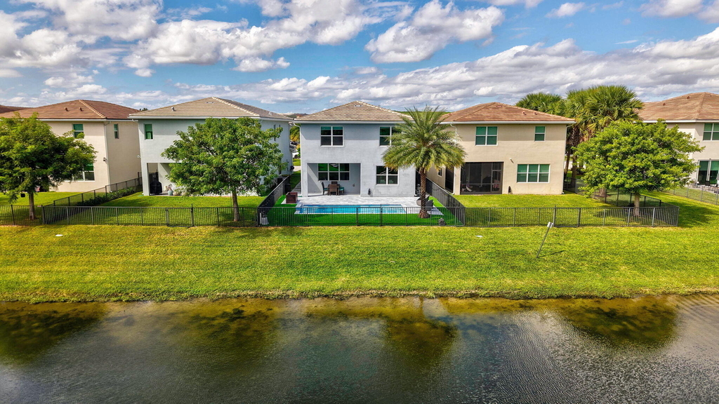 4228 Veleiros Avenue - Photo 45
