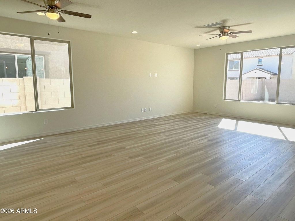 9023 W San Juan Avenue - Photo 7