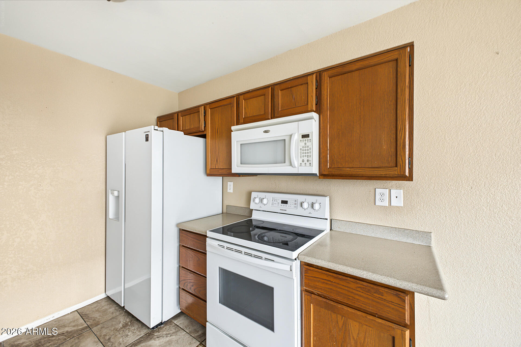 2910 W Marconi Avenue - Photo 8