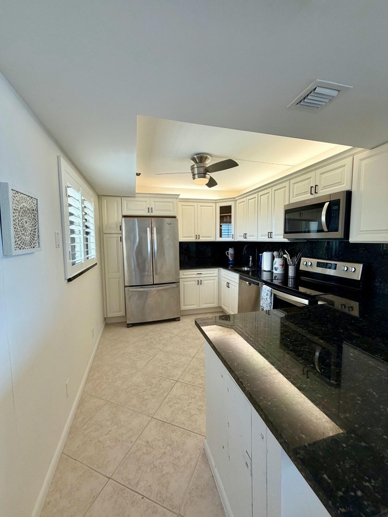 300 Ocean Trail Way - Photo 4