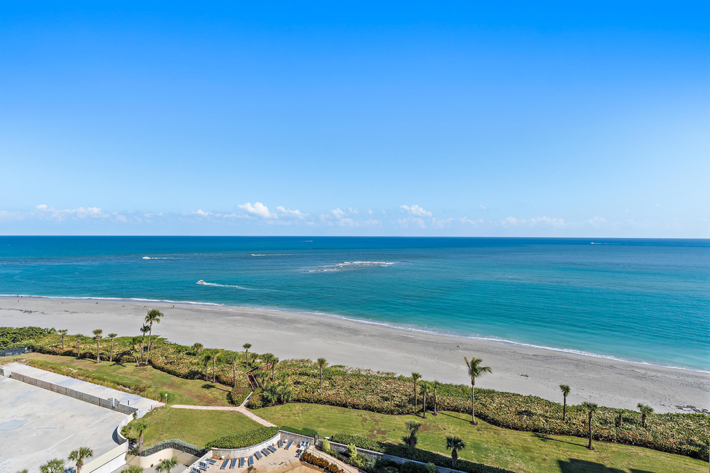 300 Ocean Trail Way - Photo 0