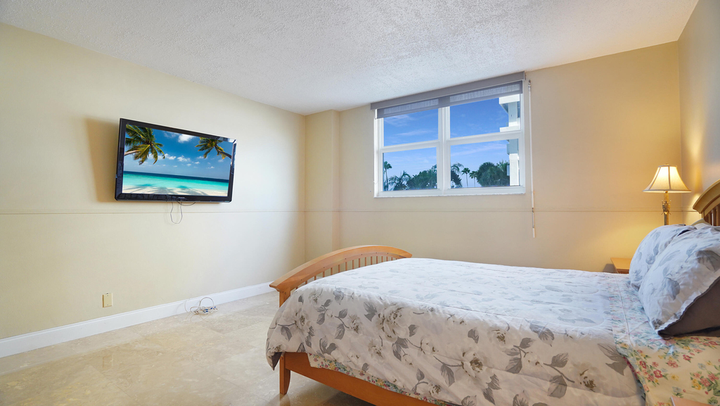 4250 Galt Ocean Drive - Photo 23