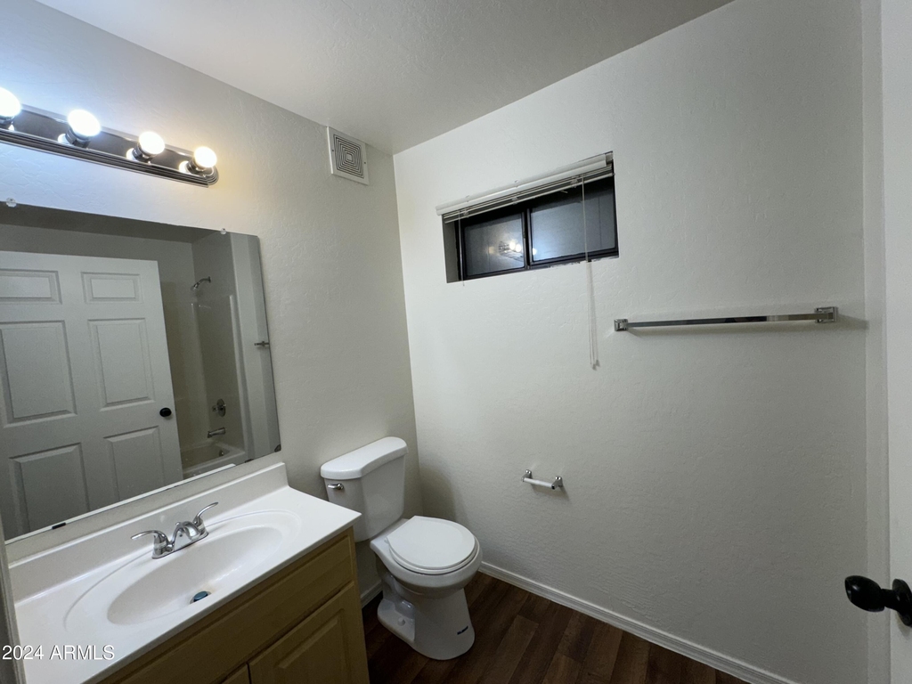 1287 N Alma School Road - Photo 8