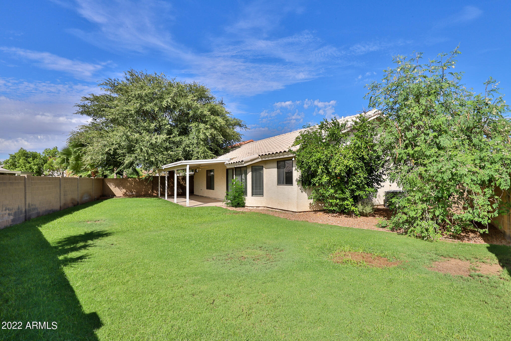 2463 E Longhorn Place - Photo 20