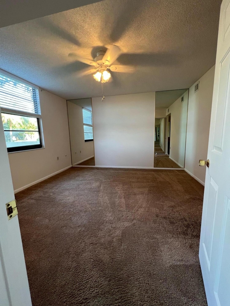 3516 Whitehall Drive - Photo 6