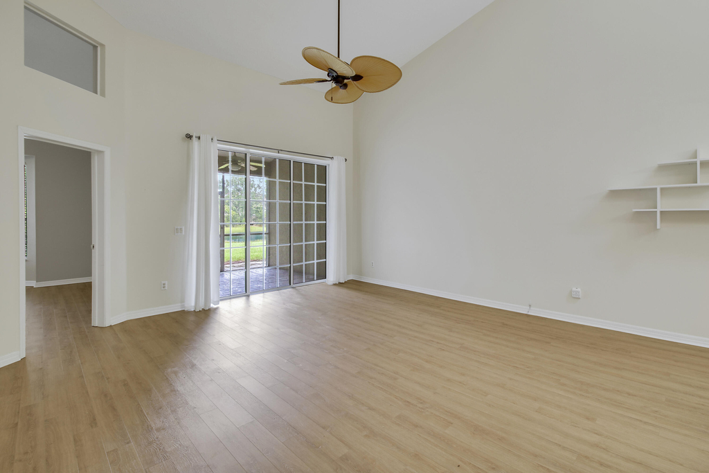 1667 Sw Harbour Isles Circle - Photo 15