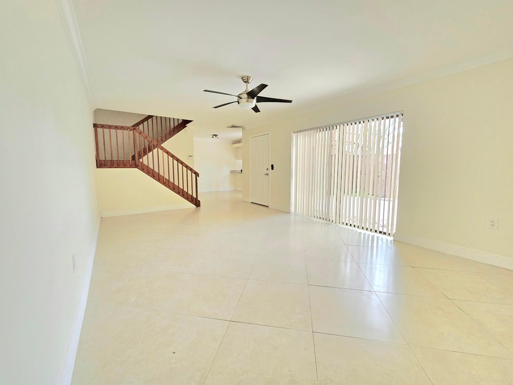 710 Mill Valley Place - Photo 3