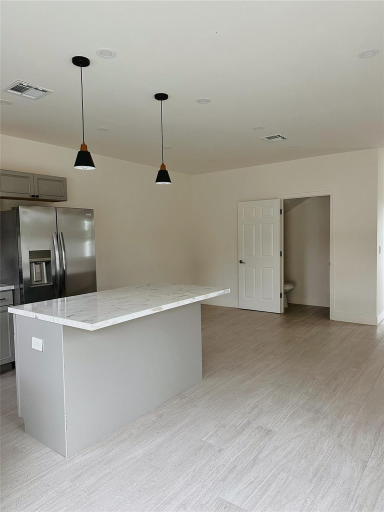 480 Nw 27th Avenue - Photo 2