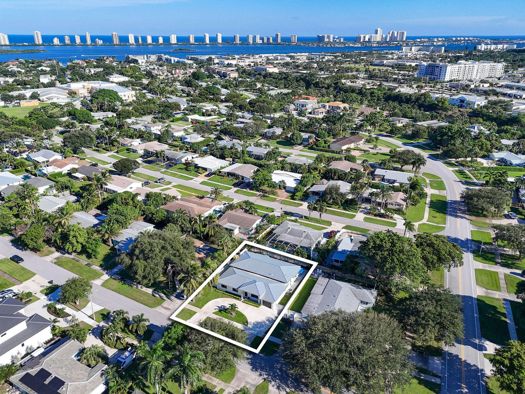 540 Driftwood Road - Photo 3
