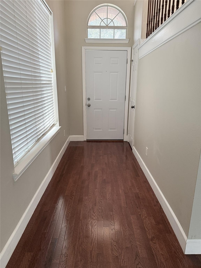 911 Spring Valley Plaza - Photo 17