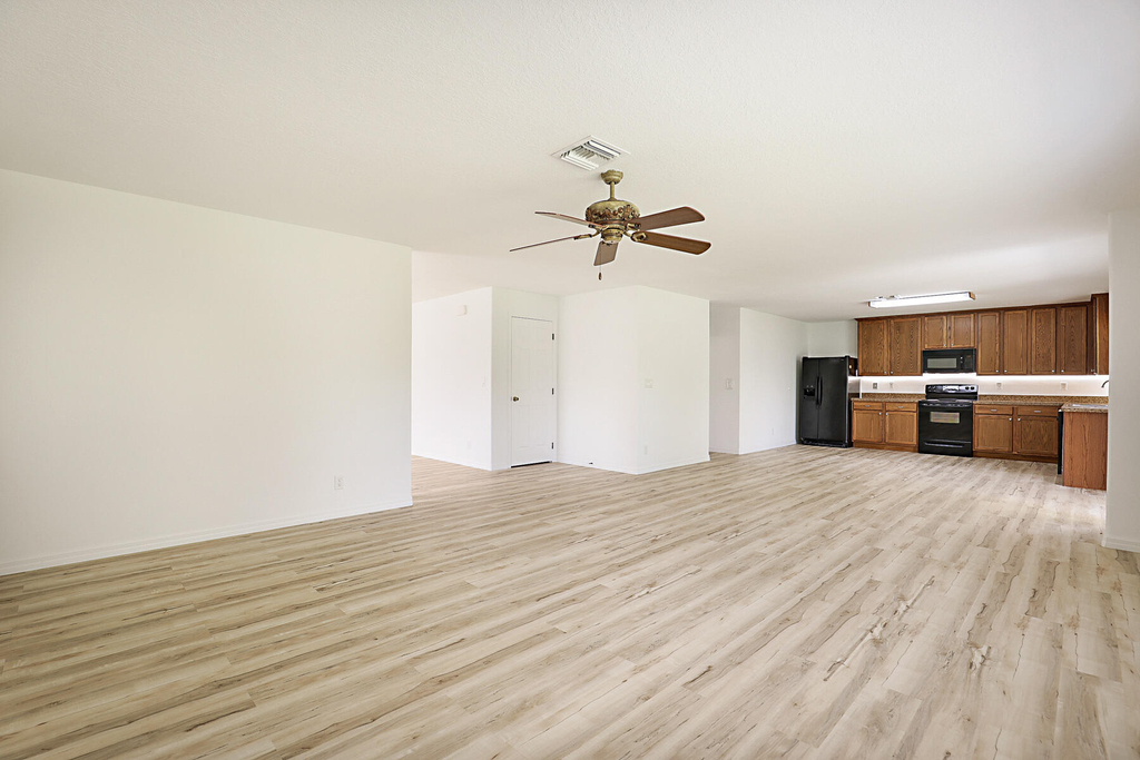 617 Se Karrigan Terrace - Photo 9