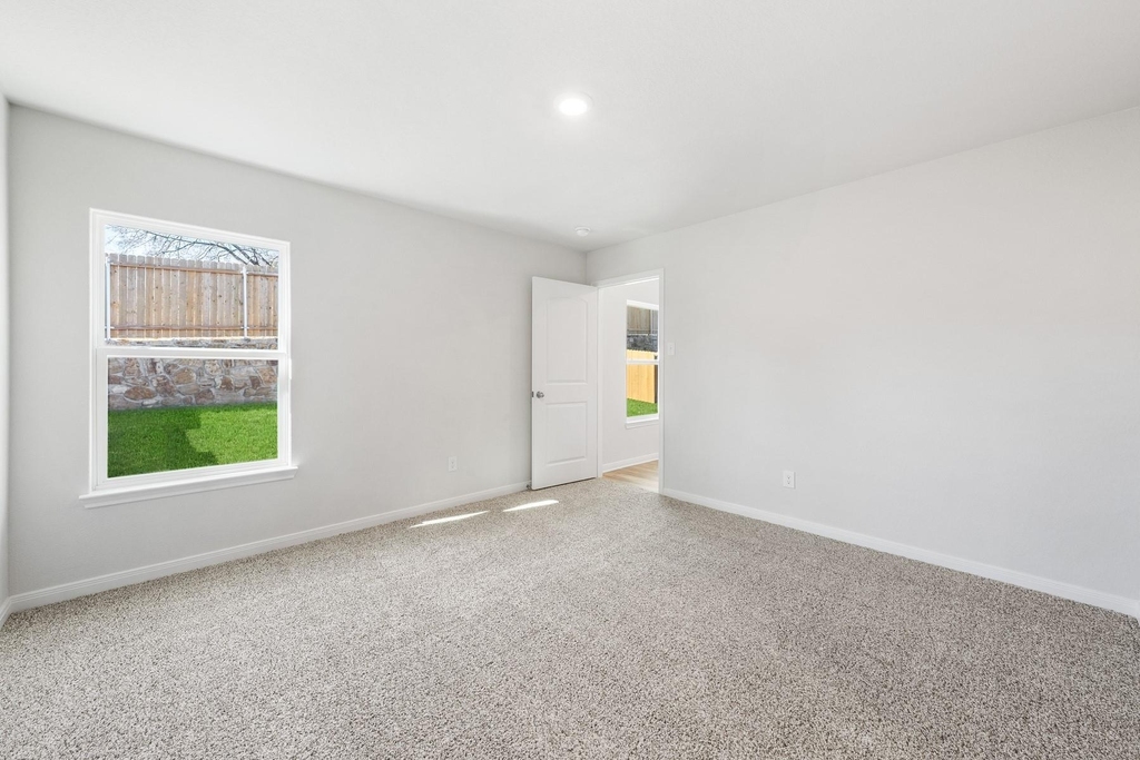 6320 Hyena Hollow Drive - Photo 7