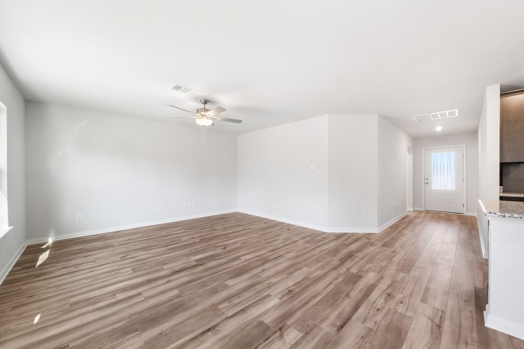 6320 Hyena Hollow Drive - Photo 6