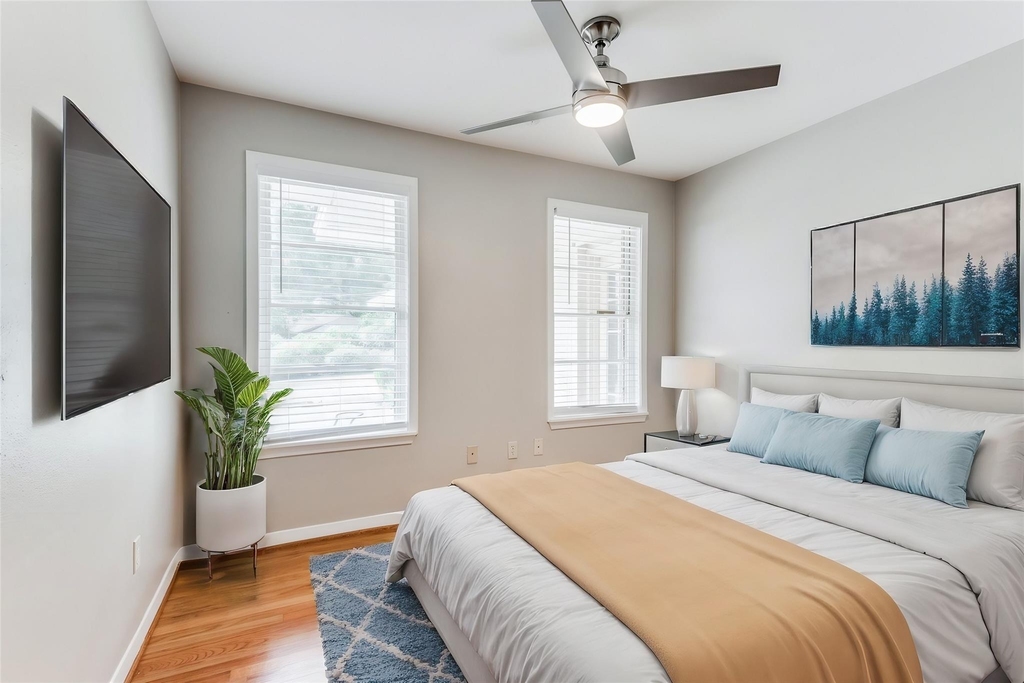 2012 Atlantic Street - Photo 1