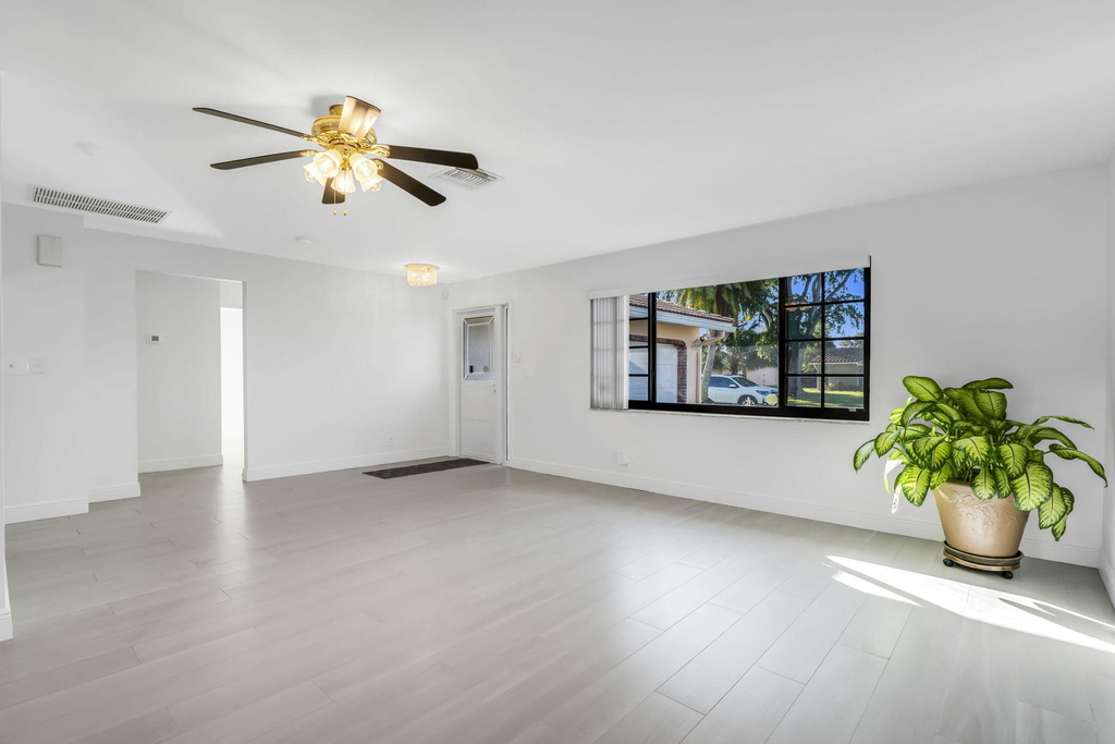 9067 Nw 21st Court - Photo 7