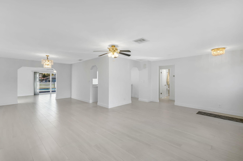 9067 Nw 21st Court - Photo 4