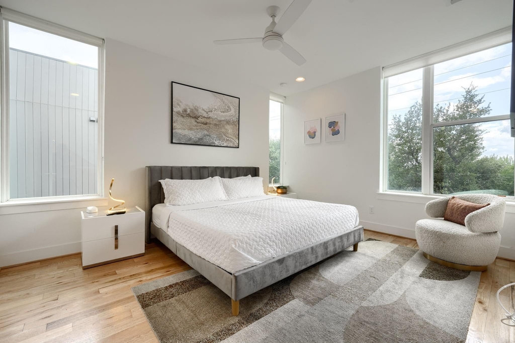 320 Mathey Court - Photo 16