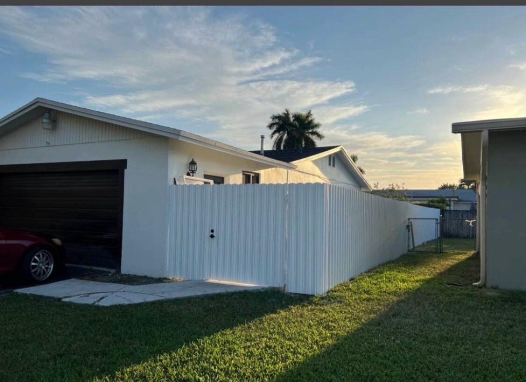 7450 Sw 130th Avenue - Photo 2