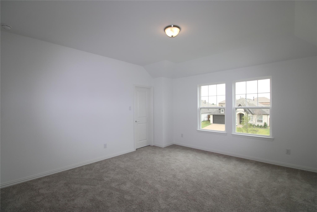 2603 Swallowtail Street - Photo 9