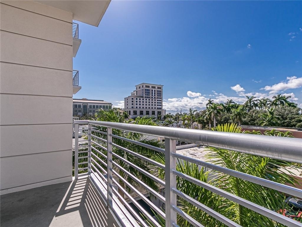 155 E Boca Raton Road - Photo 8