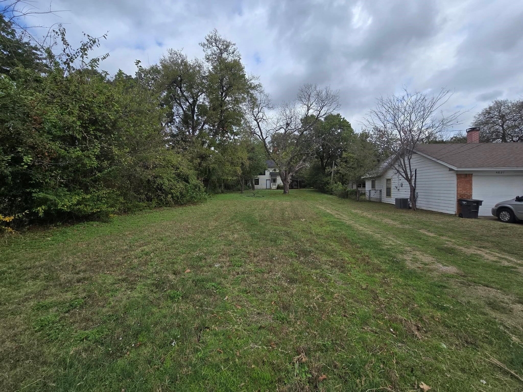 4824 Meadowbrook Drive - Photo 7
