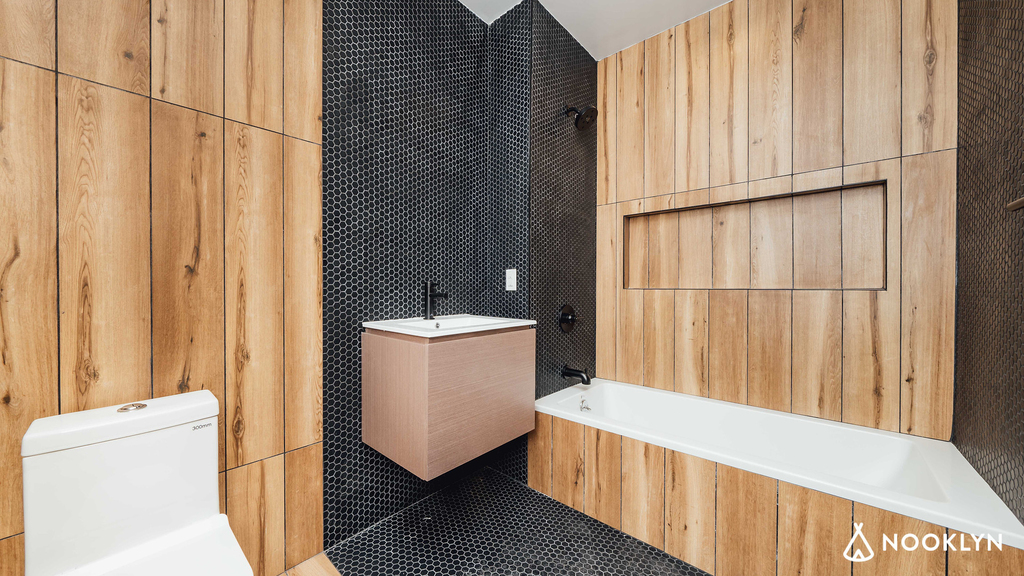 31-19 37th St 11103 - Photo 12