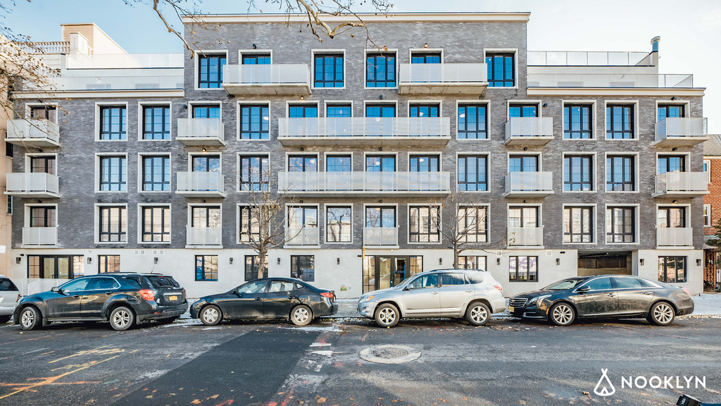 31-19 37th St 11103 - Photo 6
