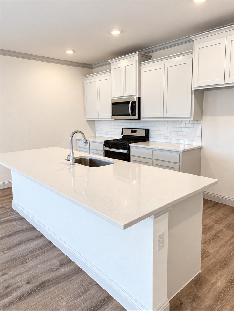 332 Braves Way - Photo 3