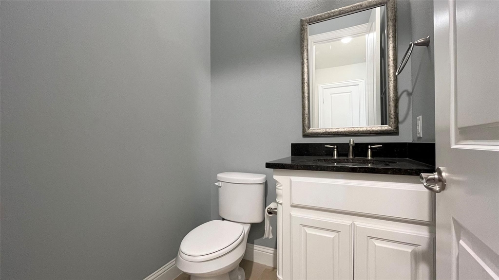 7005 Golf Club Drive - Photo 34