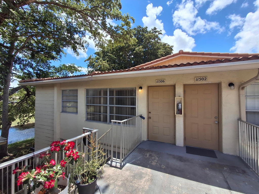 11506 Royal Palm Boulevard - Photo 0