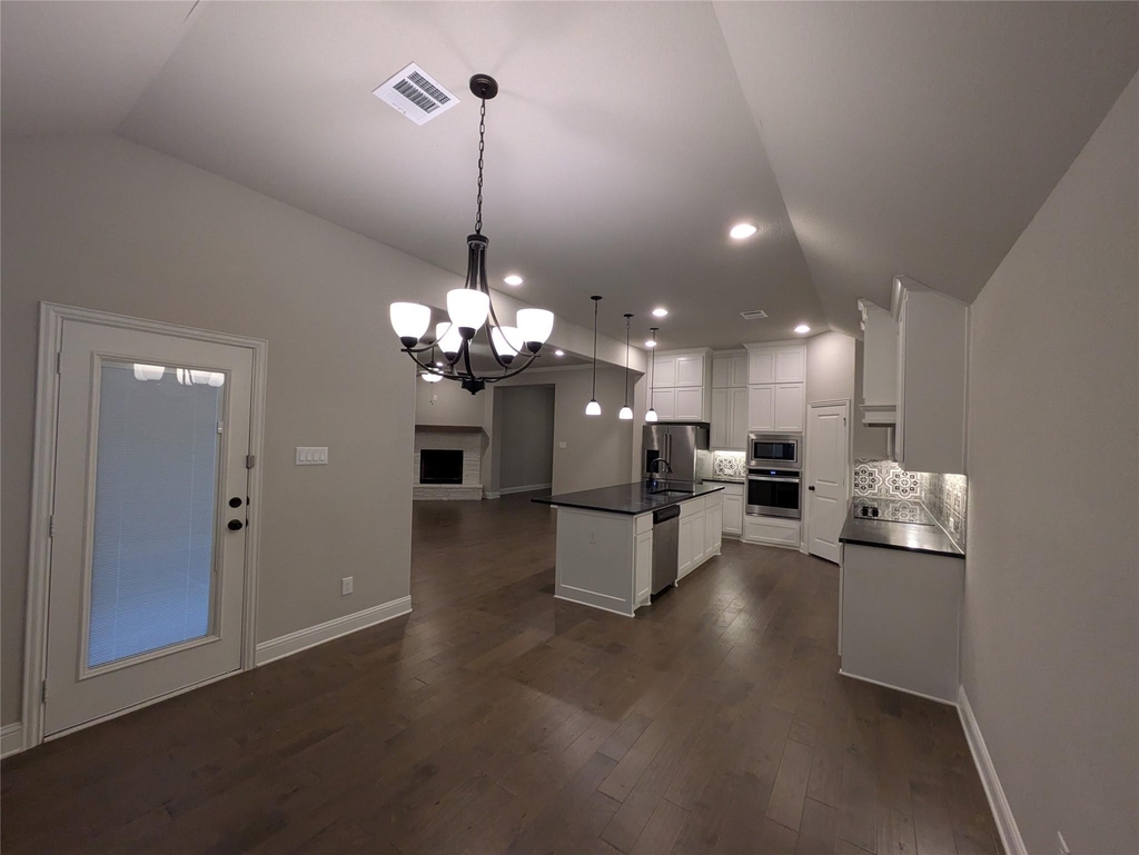 1720 Whispering Trail Drive - Photo 9