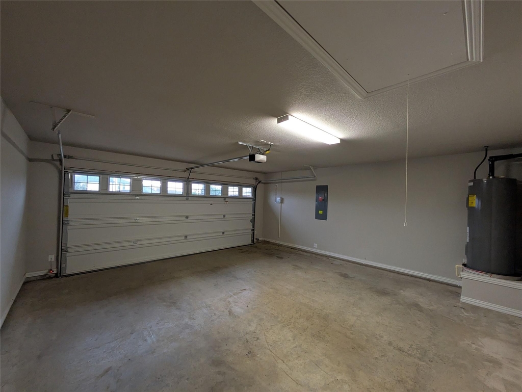 1720 Whispering Trail Drive - Photo 27